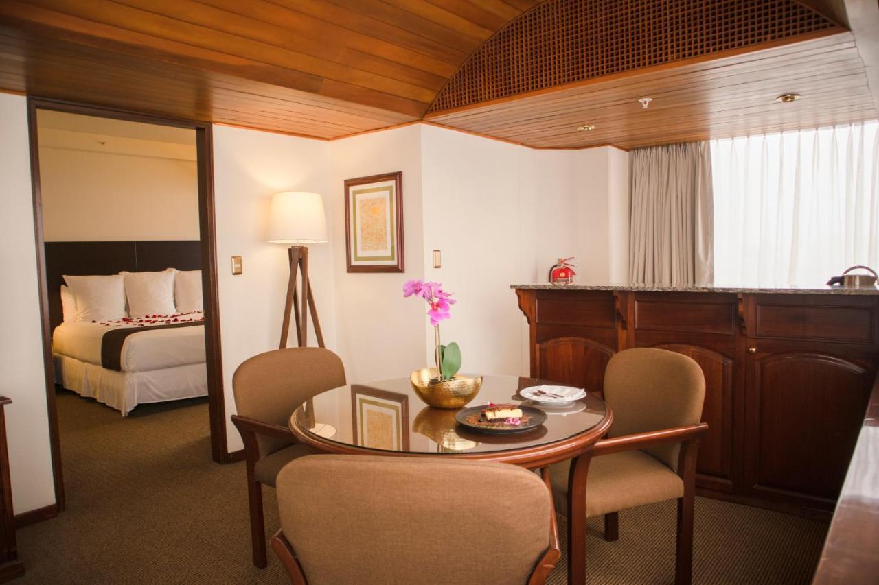 썬더버드 호텔 파르도 리마 외부 사진 Suite at the hotel